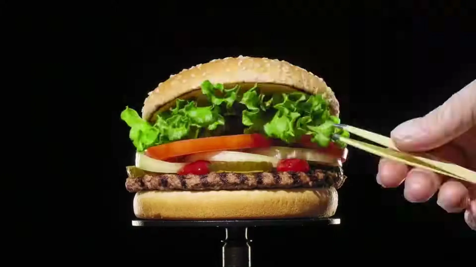Burger King “Moldy Whopper” (2020), frame 2
