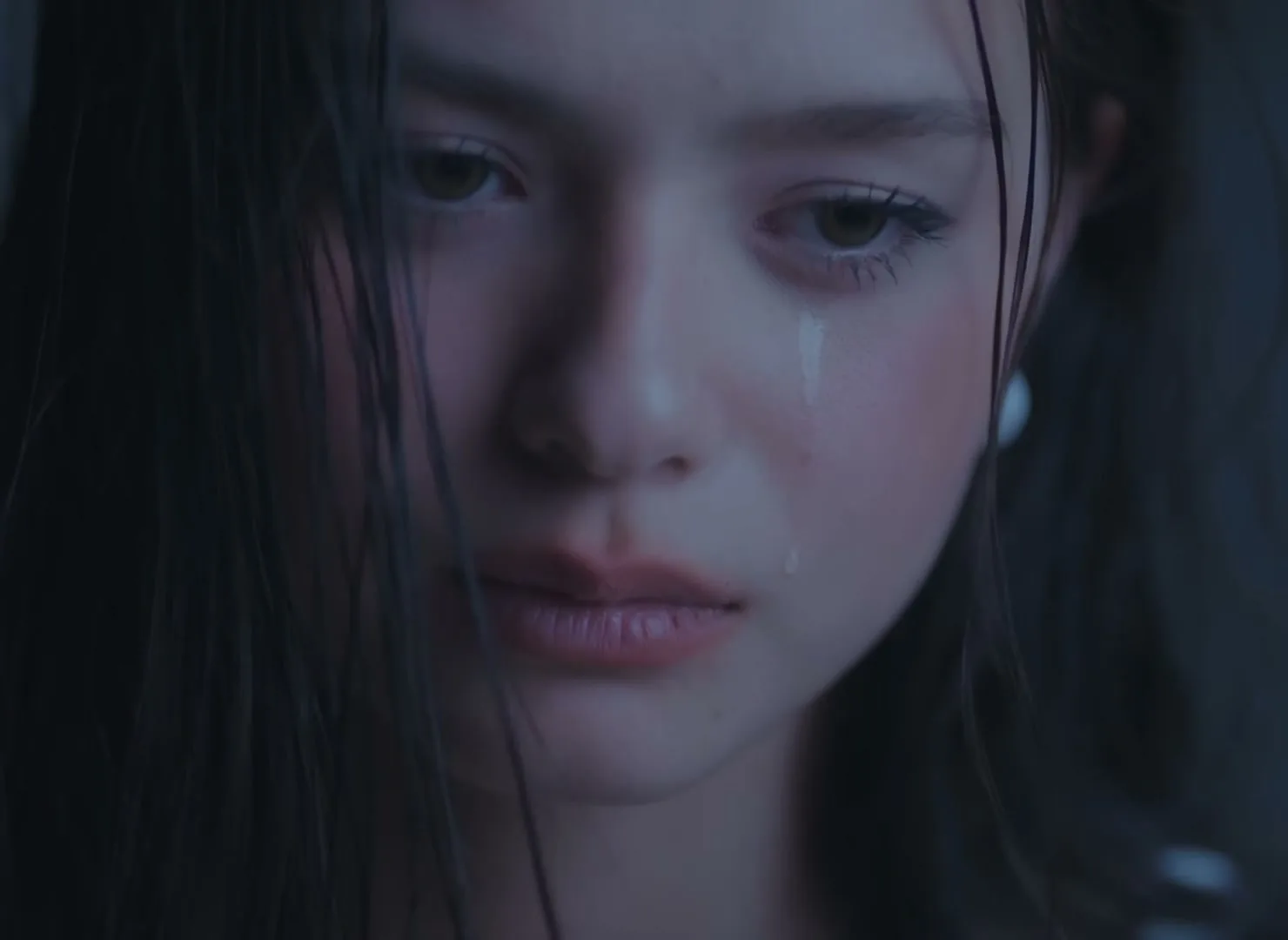 Raça Magazine “Skin”, directed by Diogo Comum