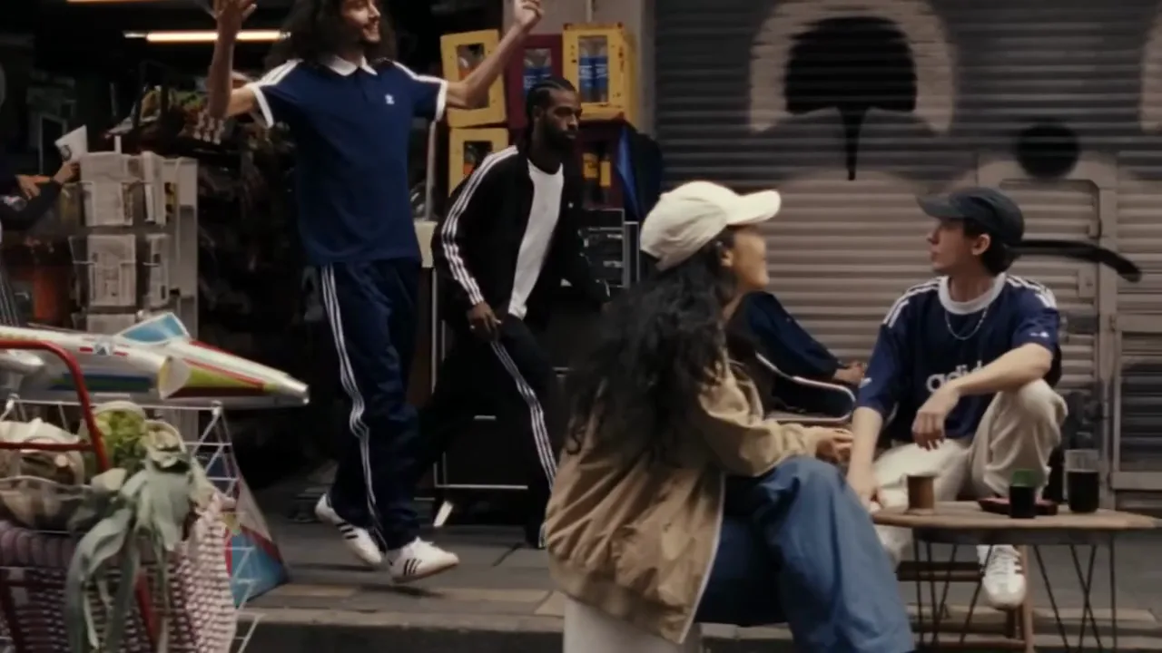 Adidas “Samba”, shot 1