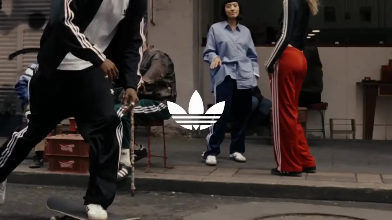 Adidas “Samba”, shot 1