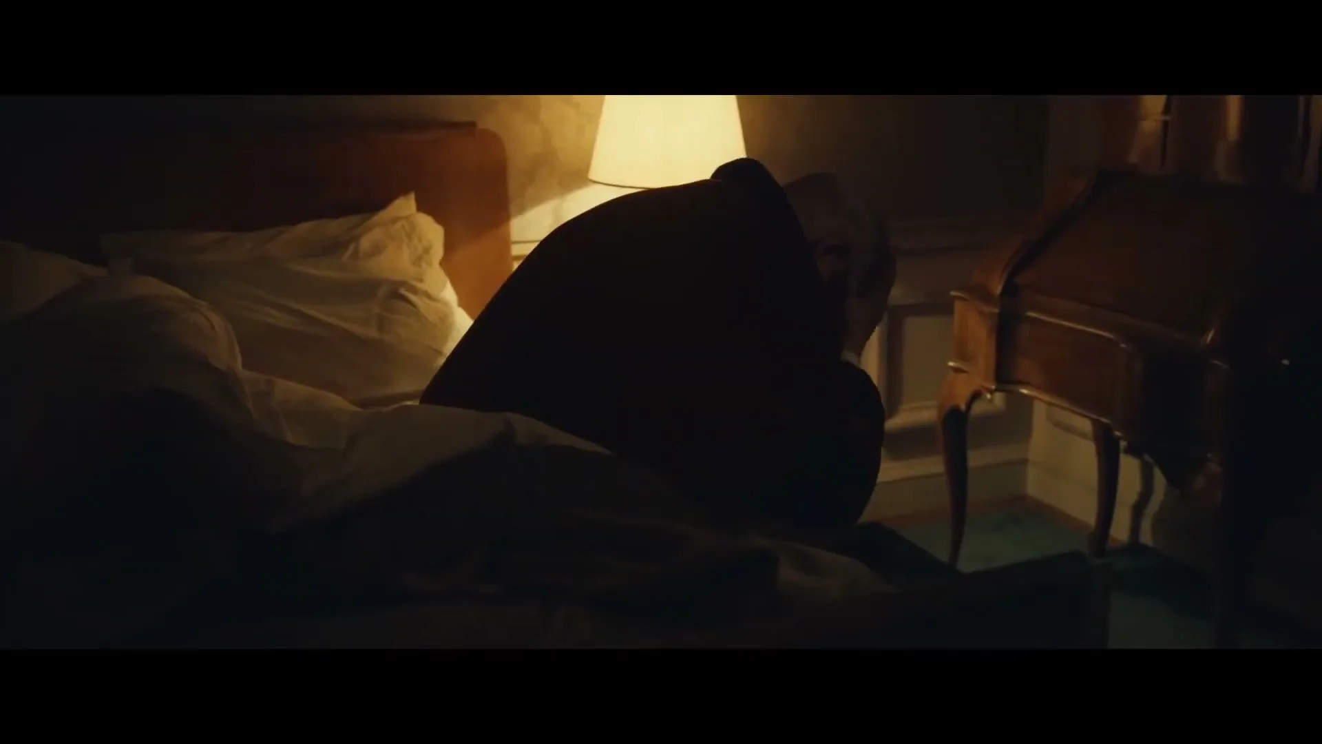 DW – Deutsche Welle “Insomnia” (2020), frame 6