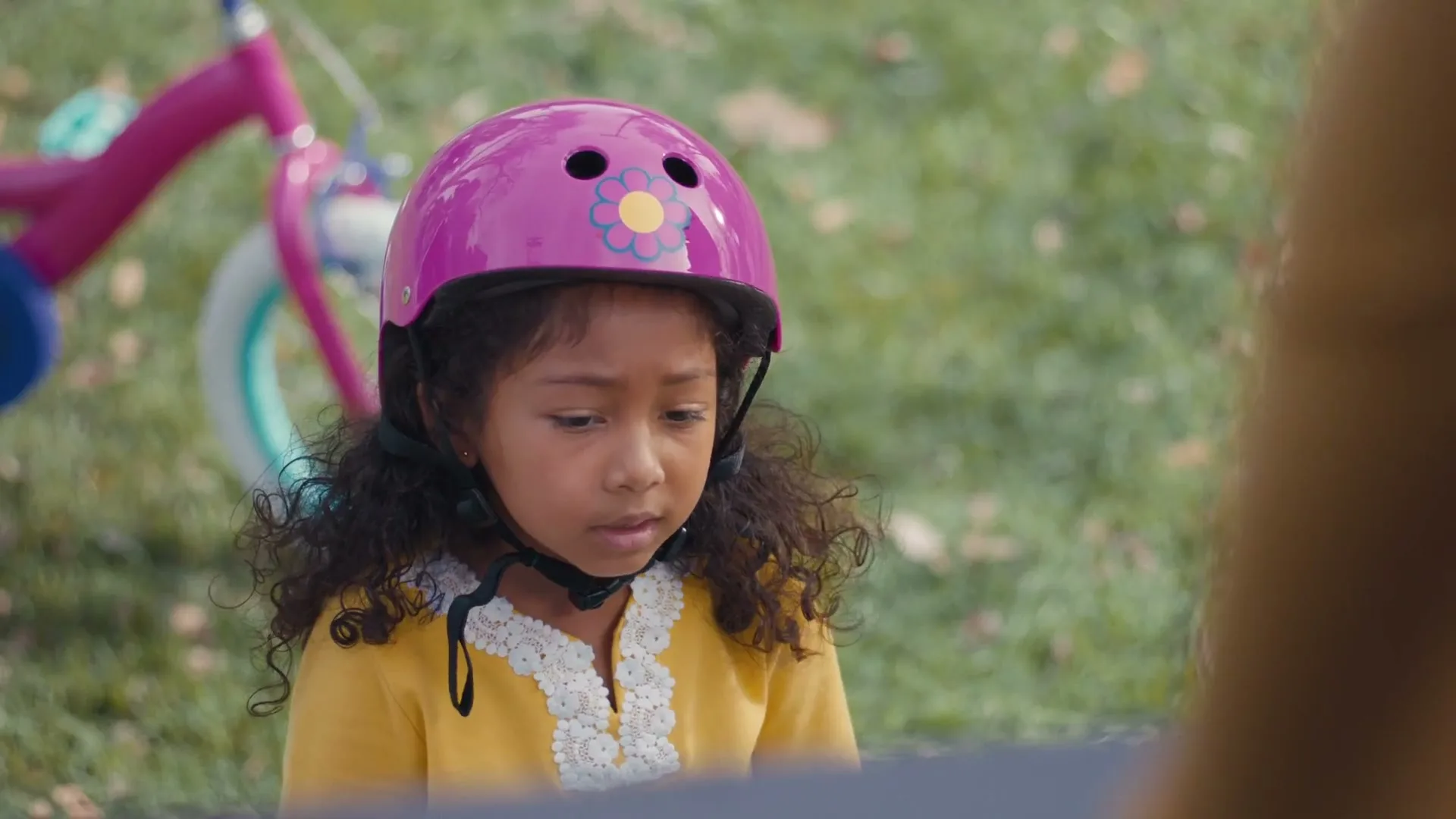 Halo Top "Swiping" (2019) commercial still