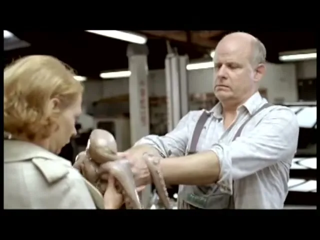 Volkswagen Touareg "Garage" (2008) commercial still