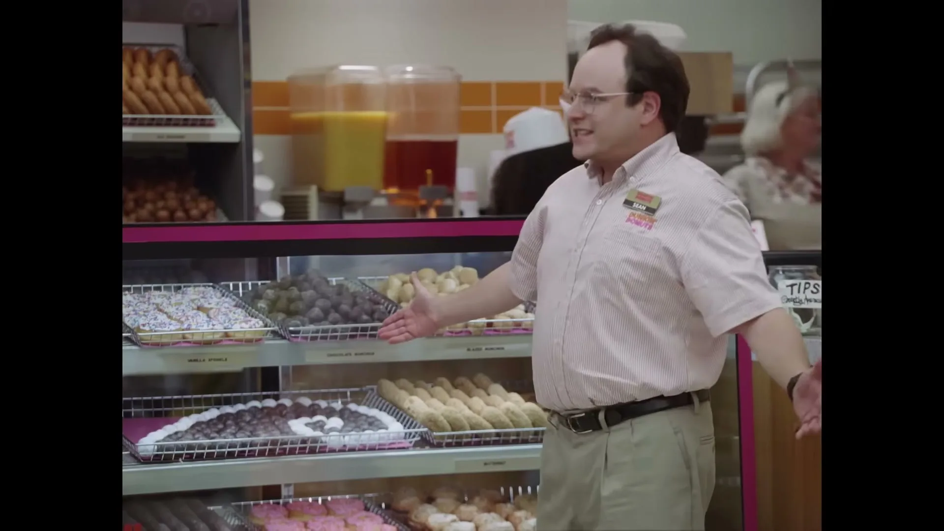 Dunkin' “Good Will Dunkin” (2026), frame 3