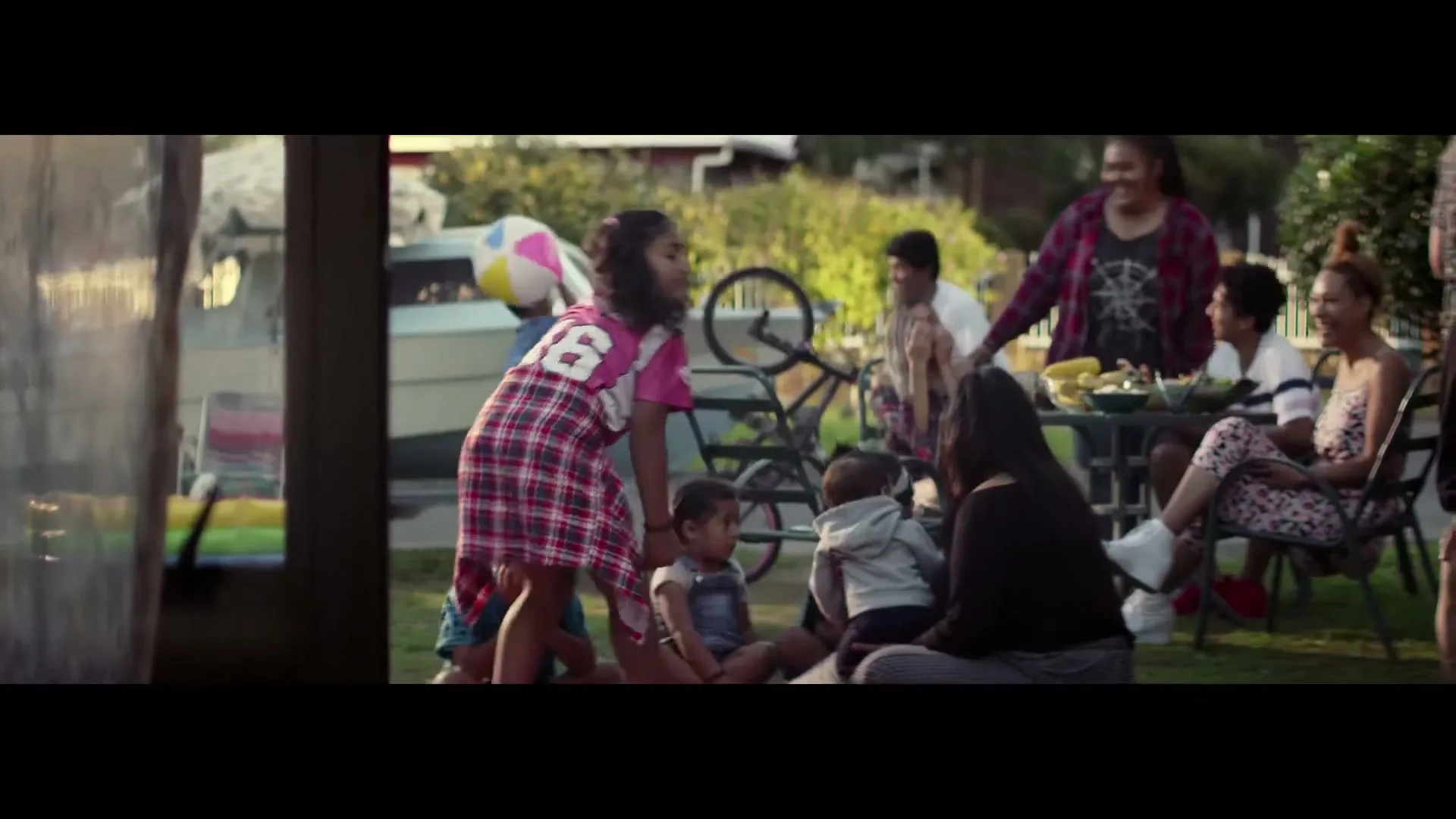 Flybuys “Give a Flybuys” (2022), frame 2