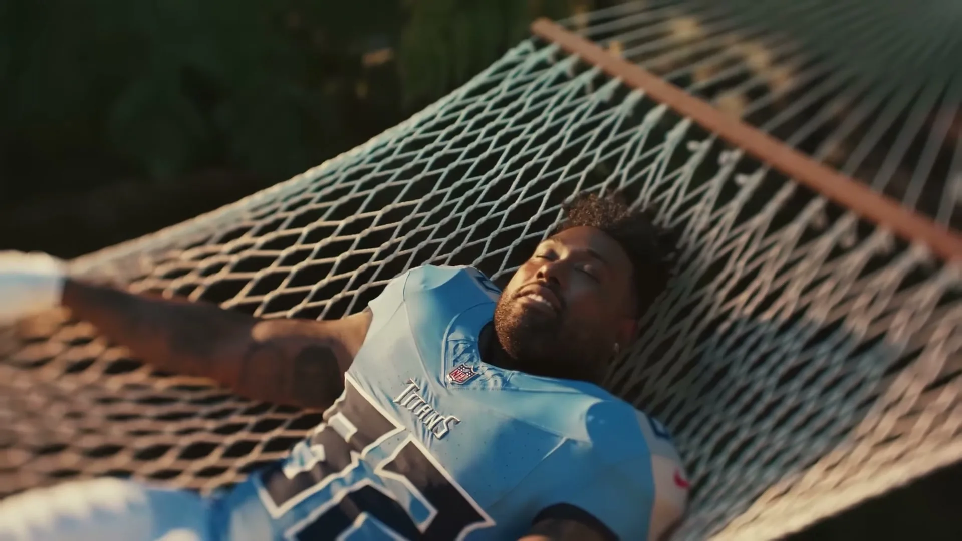 Novartis “Relax Your Tight End” (2026), frame 3