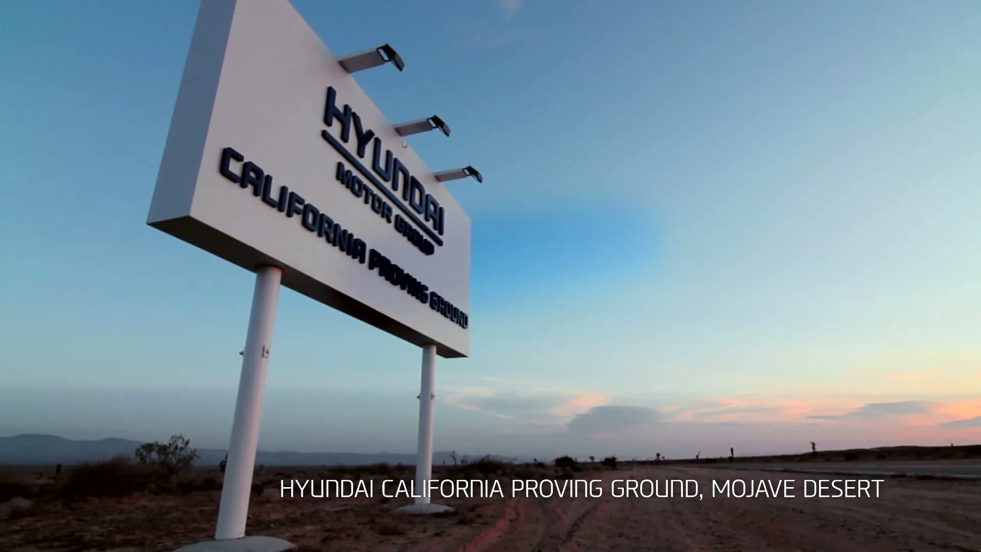 Hyundai Motor Company “The Empty Car Convoy” (2015), frame 2