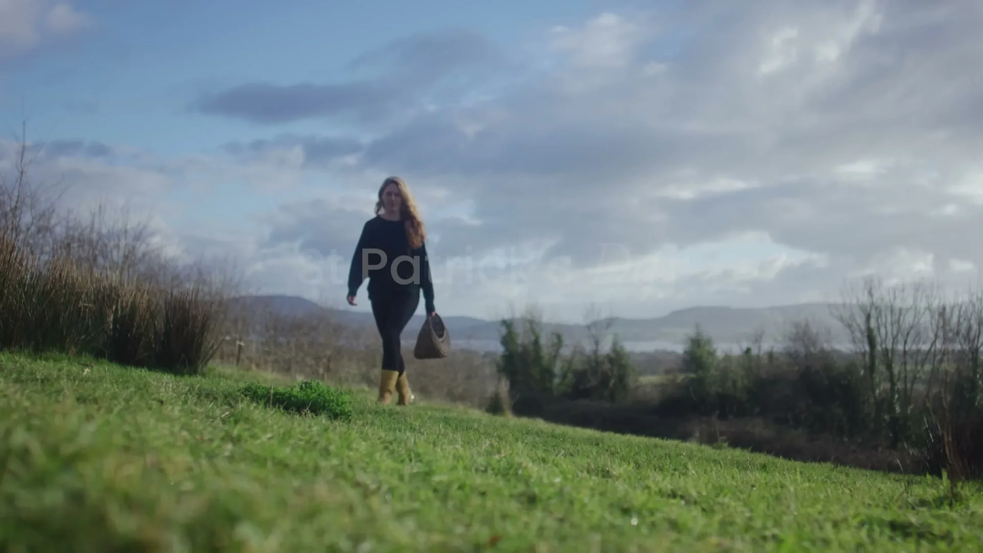 Tourism Ireland “The island that goes beyond” (2026), frame 2