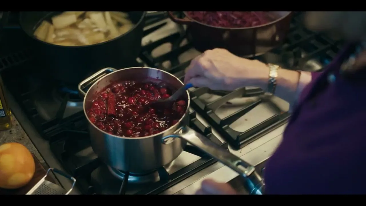 Waitrose “Sweet Suspicion - part 2” (2025), frame 6