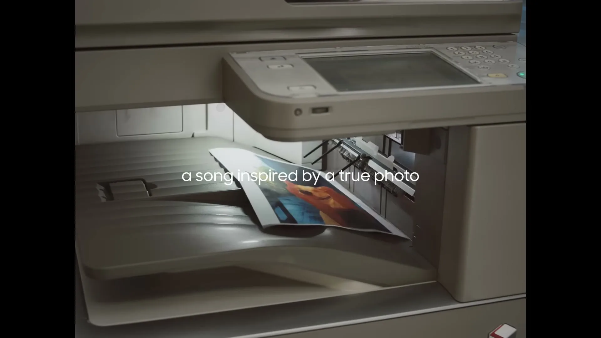 Samsung “Inspired By A True Photo” (2022), frame 2