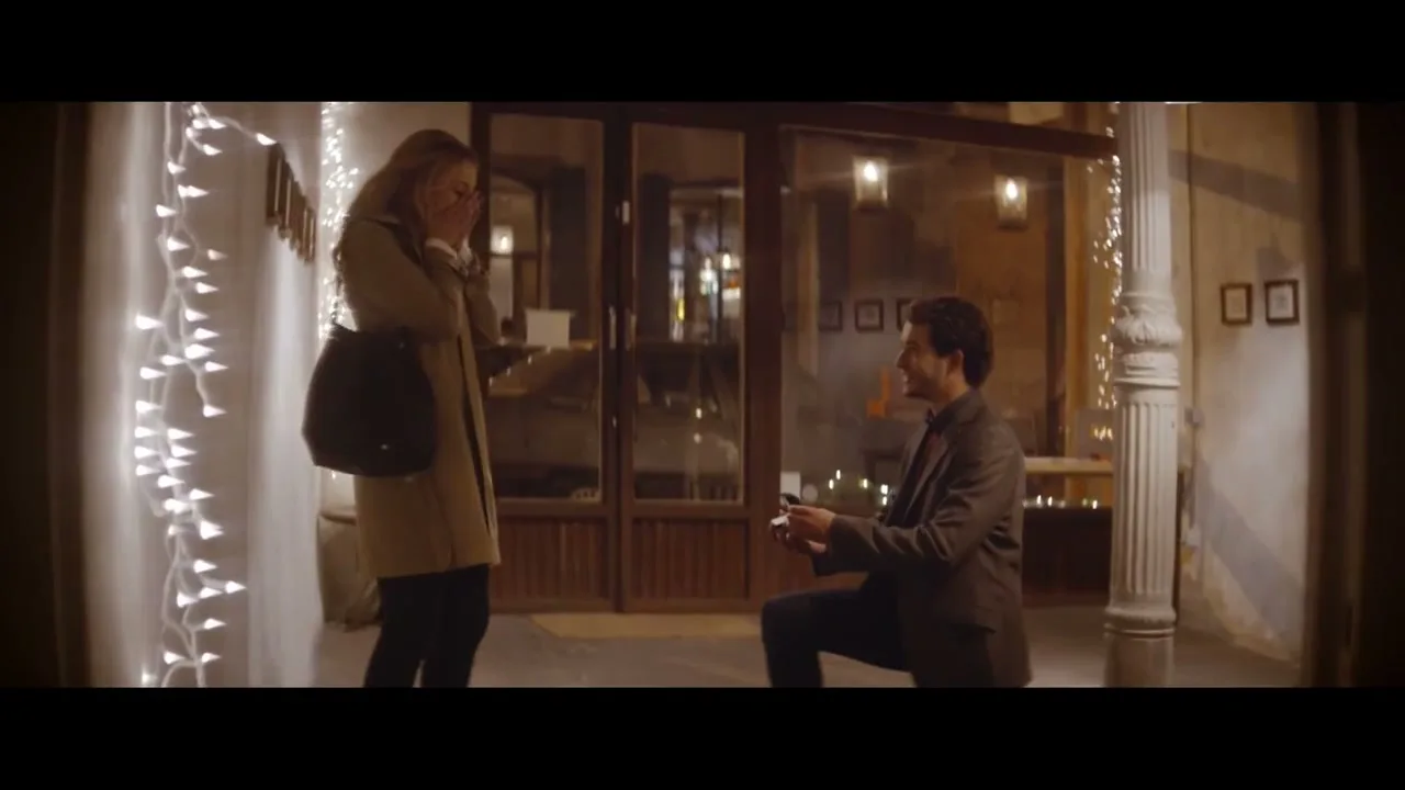Wrigley's Extra “Sara & Juan”, directed by Pete Riski