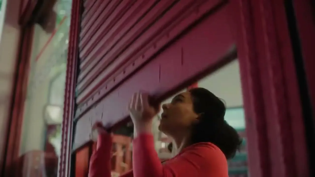 Coca-Cola “Juntos en todas” (2025), frame 2