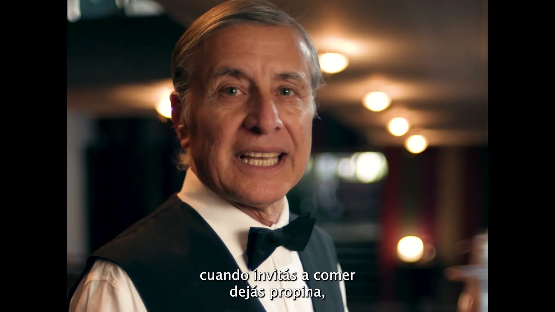 Tulipán “Tulipán – Teniendo sexo podemos reactivar la economía” (2024), frame 3