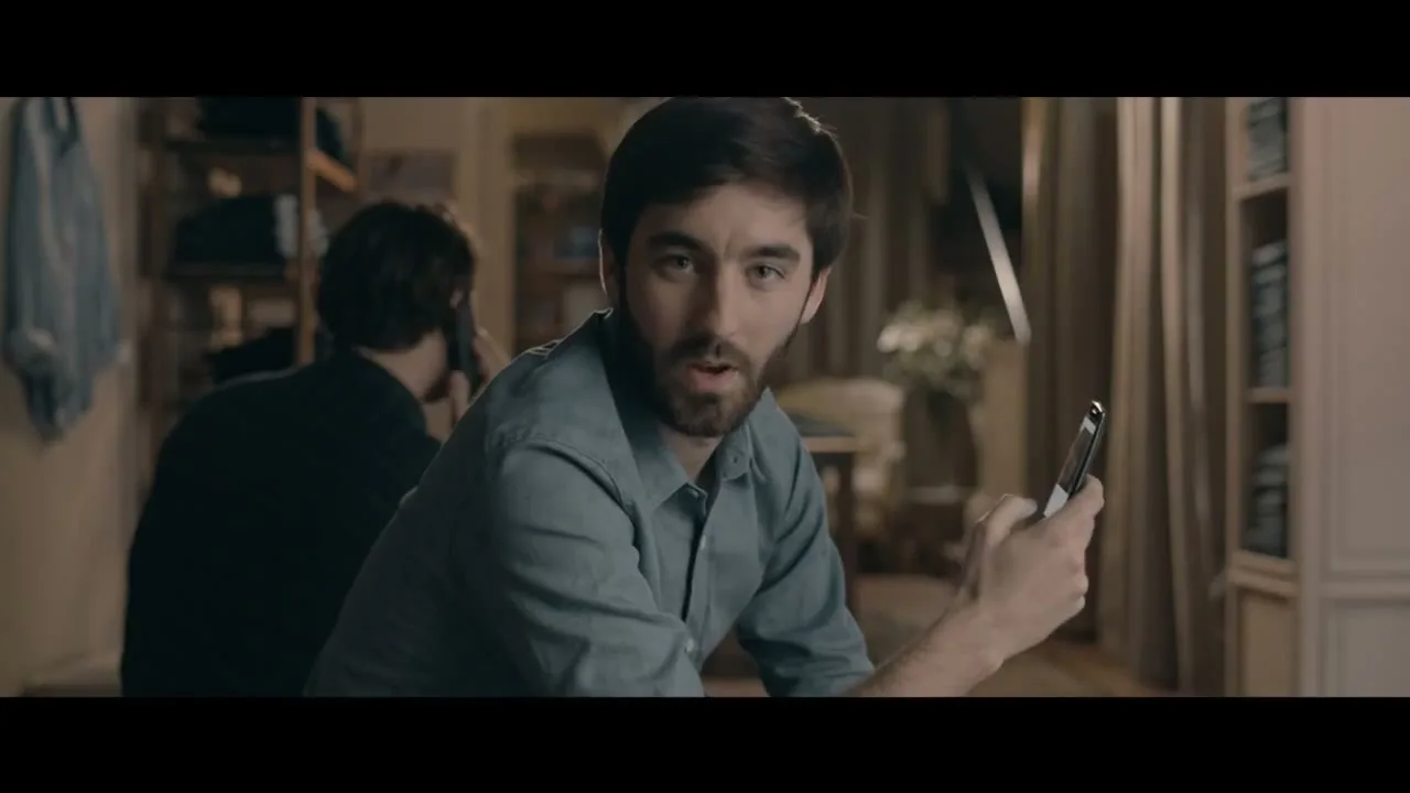 Personal "Esperar" (2016) commercial still