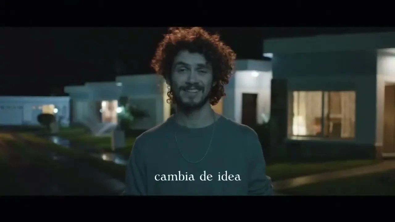 Axe random “La Donna” (2014), frame 4