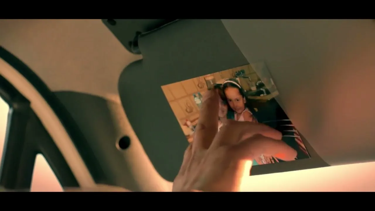 Iveco Daily 8.3 Cubik "Familia" (2014) commercial still