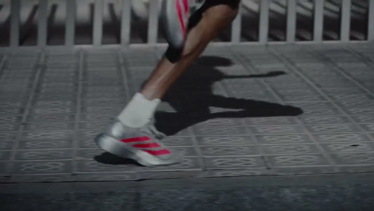 Adidas “Ss26 Adizero Sl” (2026), frame 4