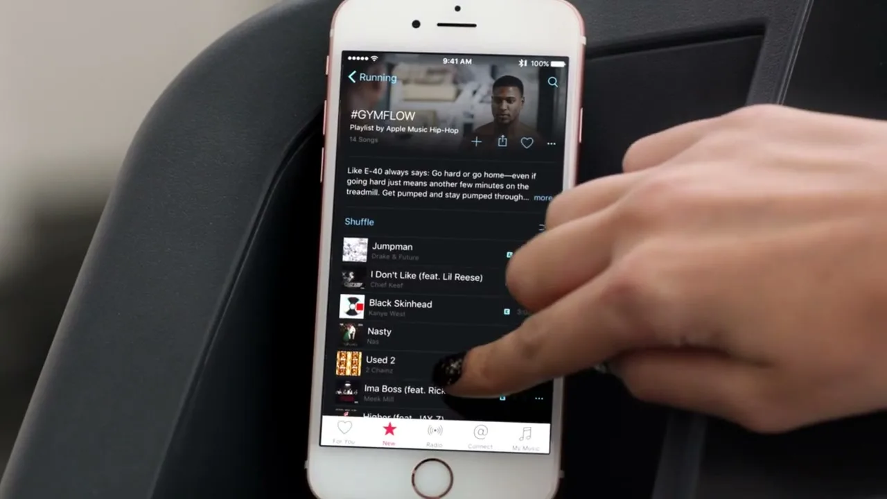 Apple Music “Taylor vs. Treadmill” (2016), frame 5
