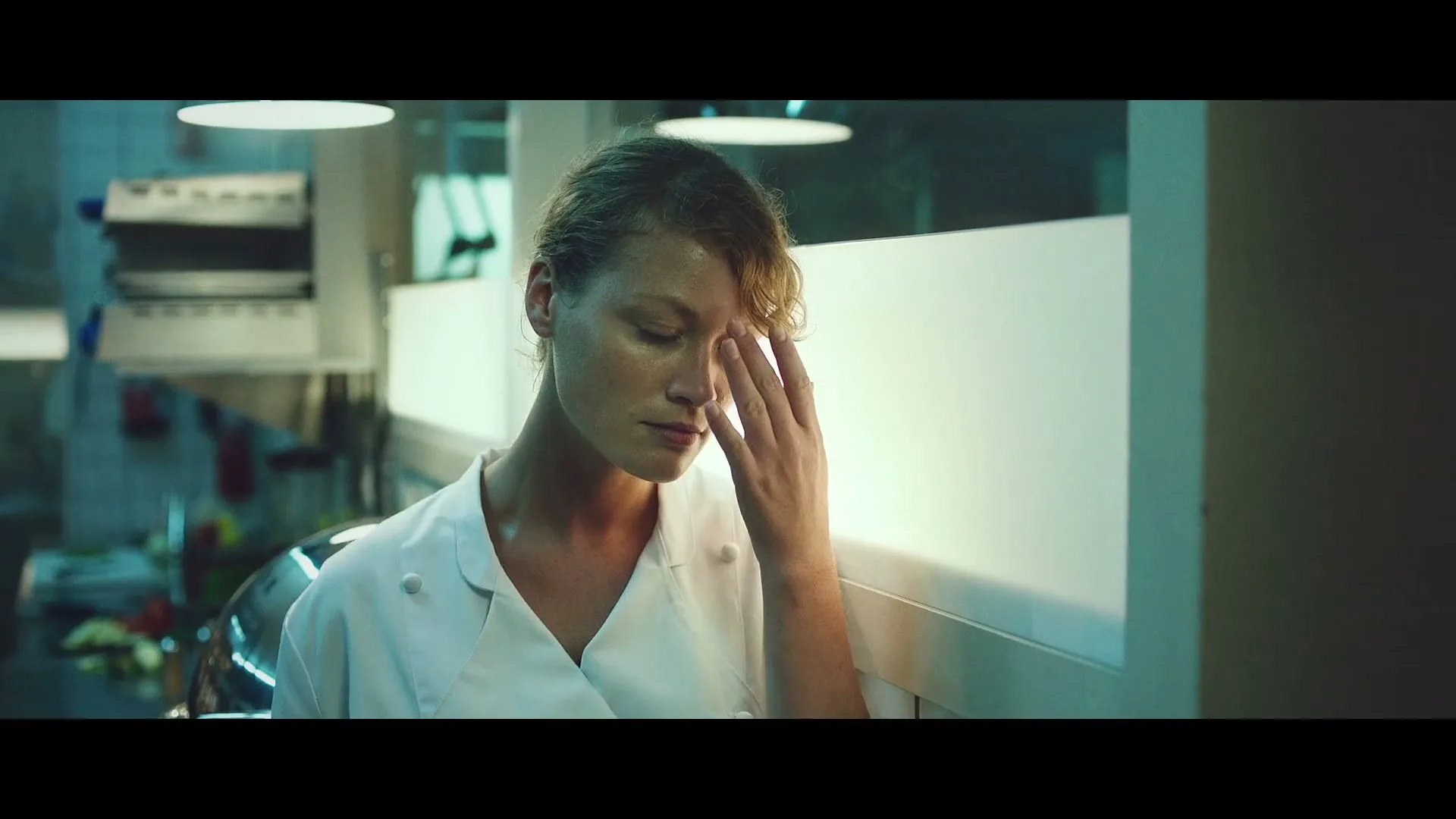 Nurofen "Kitchen Warzone" (2021) commercial still