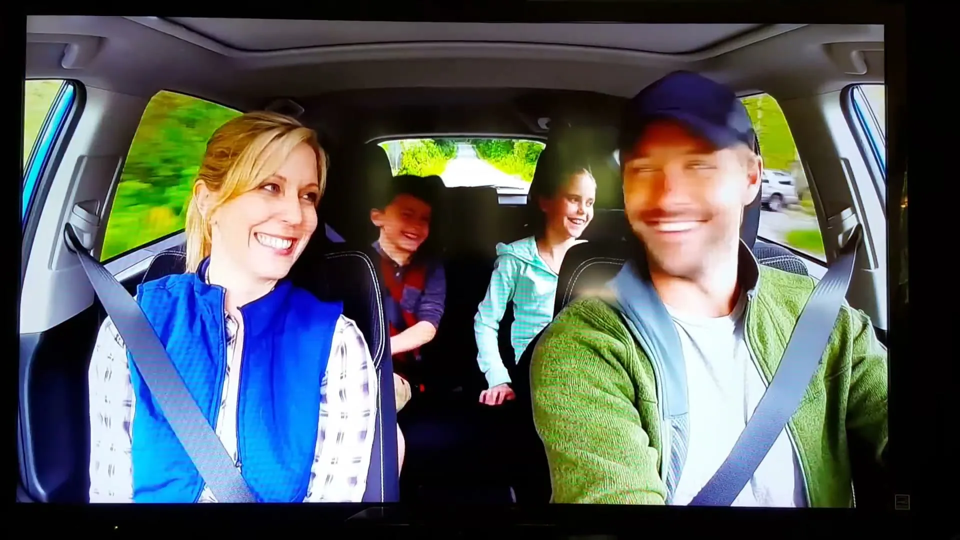Toyota "Rav 4" (2016) commercial still