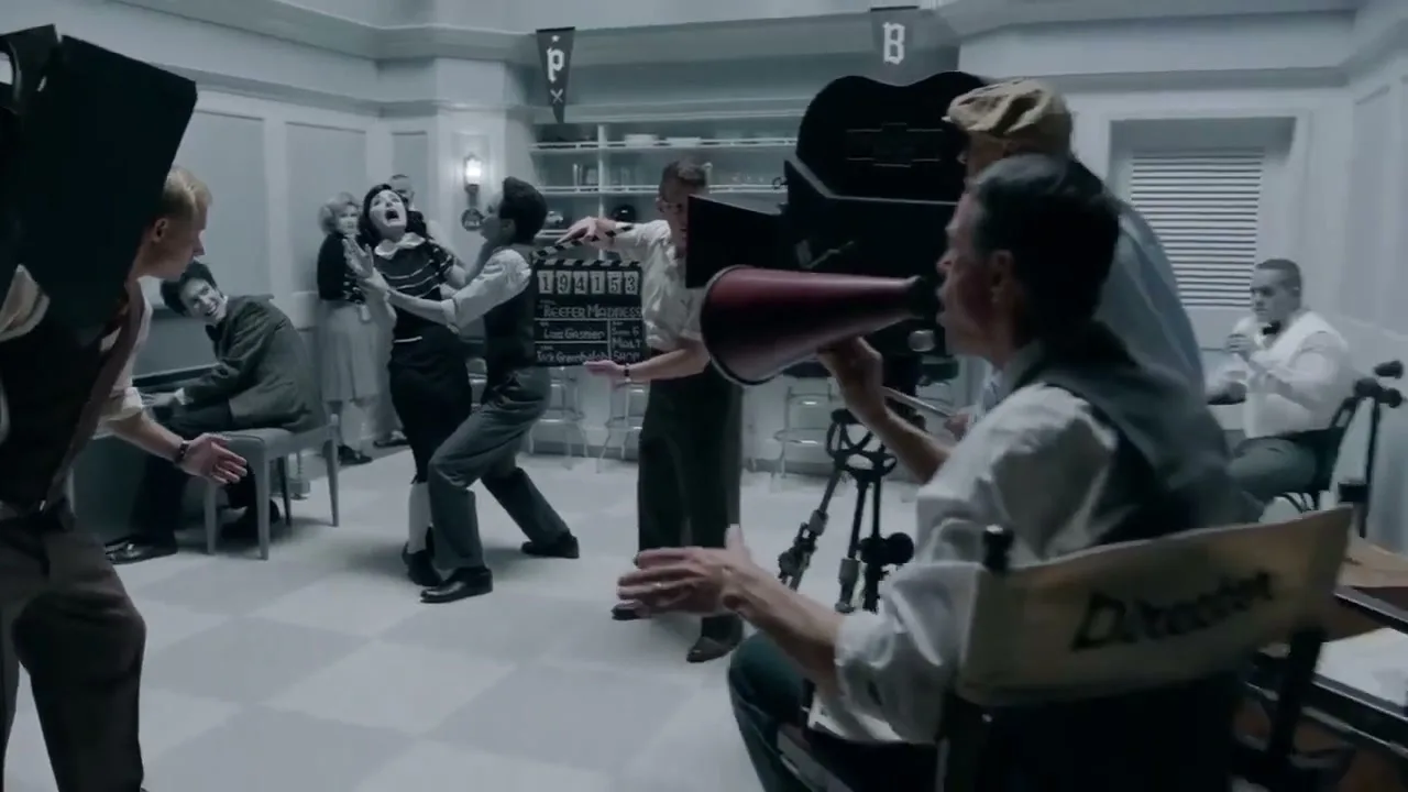 MedMen “The New Normal” (2019), frame 3