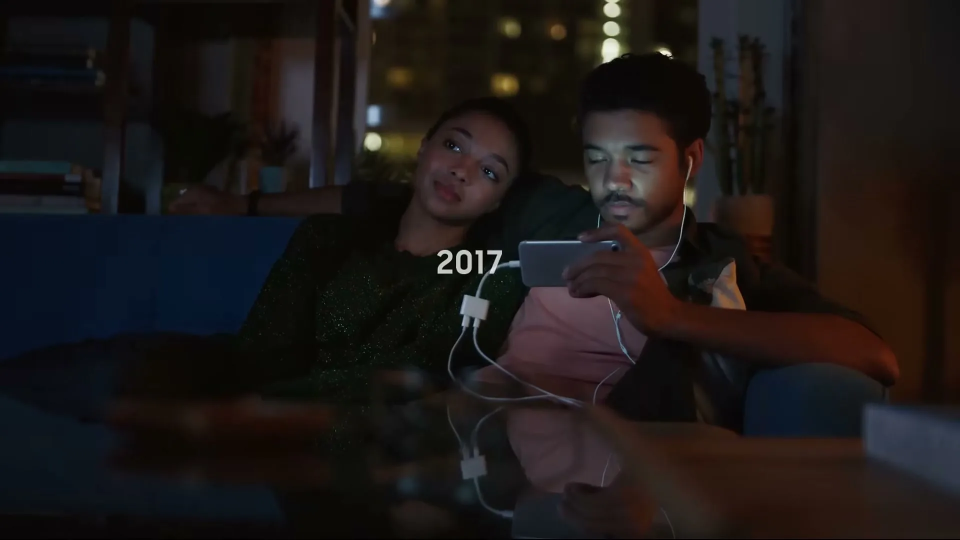 Samsung “Growing Up” (2017), frame 6
