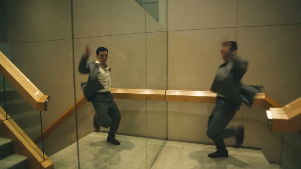 Rosetta Stone “Flamenco” (2025), frame 6