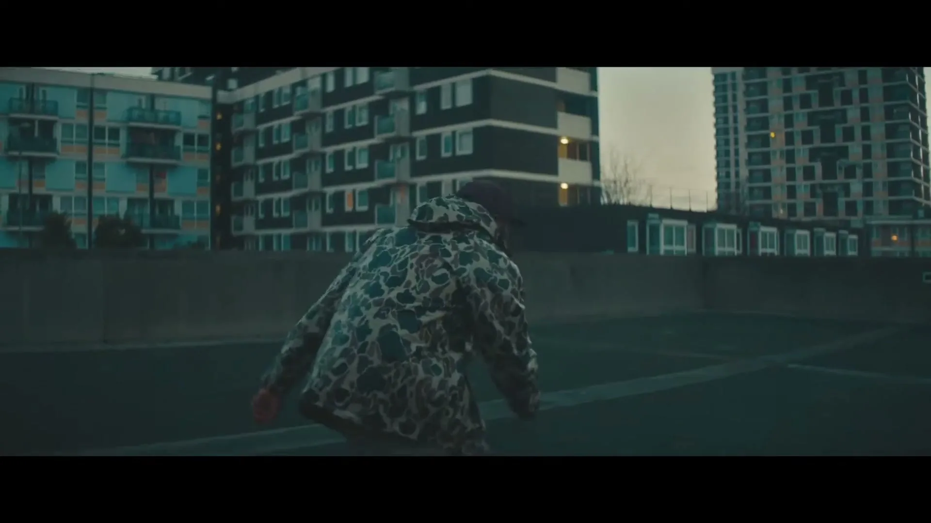 Smirnoff “Chris Fonseca I Keep It Moving I Smirnoff Ice” (2017), frame 6