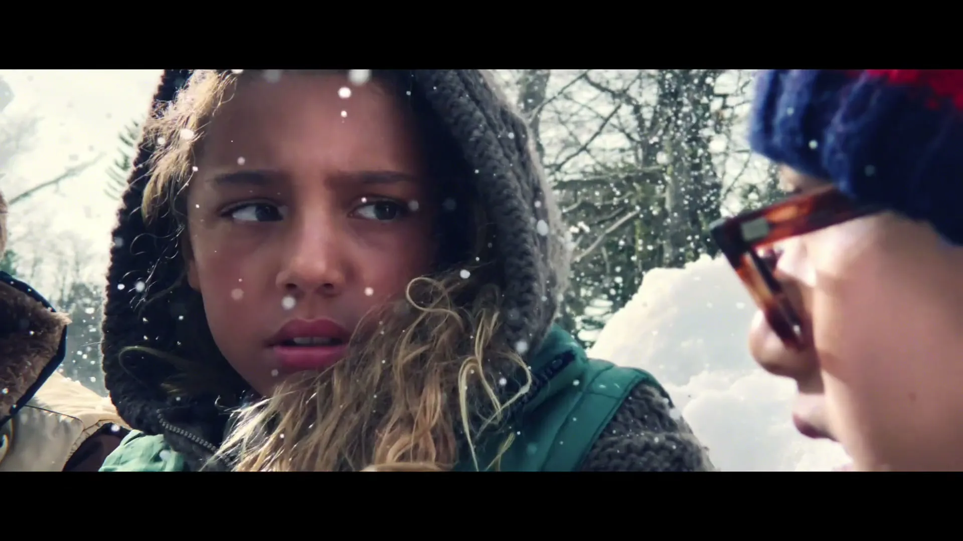 Apple “Snowbrawl” (2020), frame 4