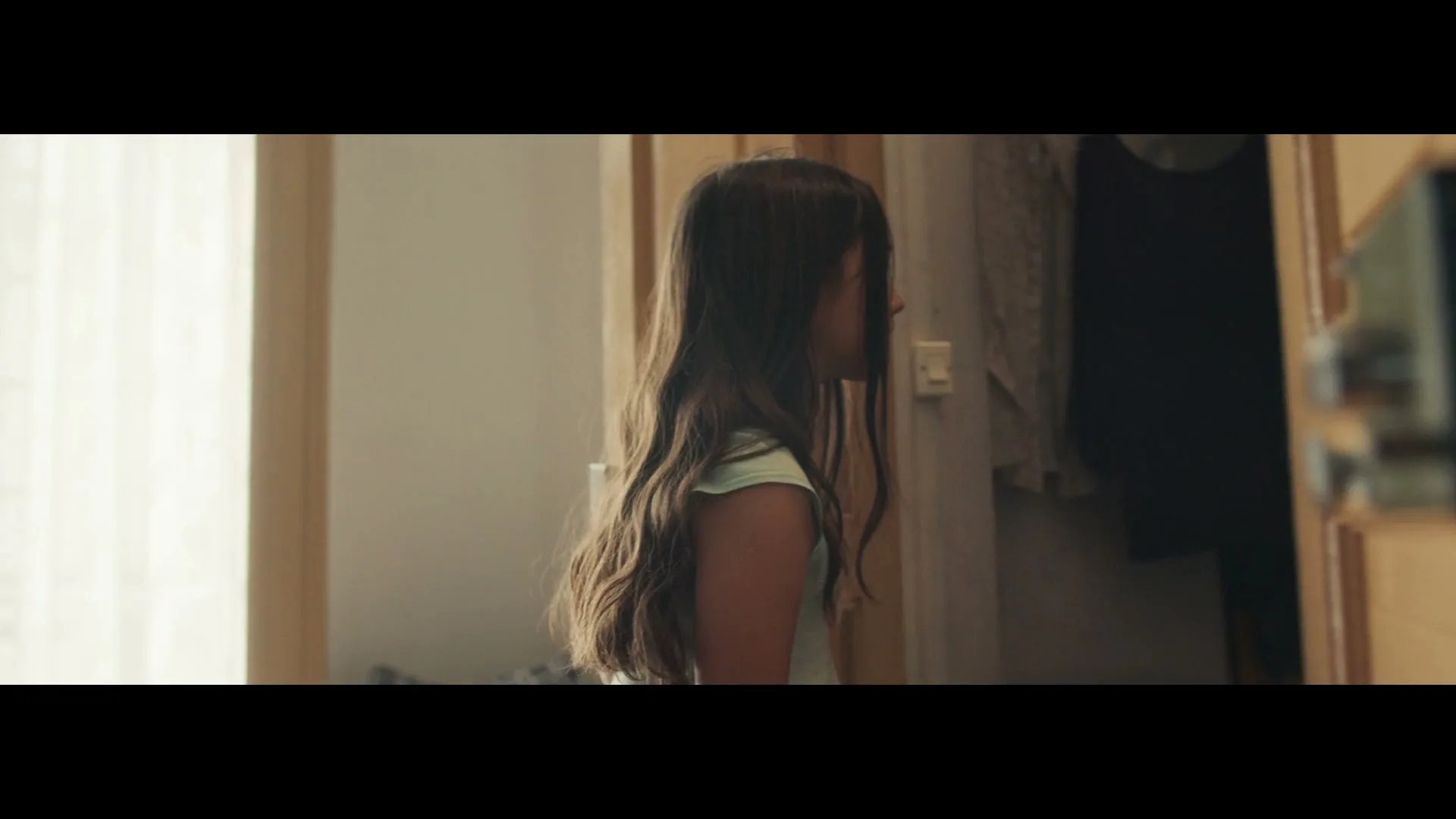 Reebok “Mom” (2017), frame 3