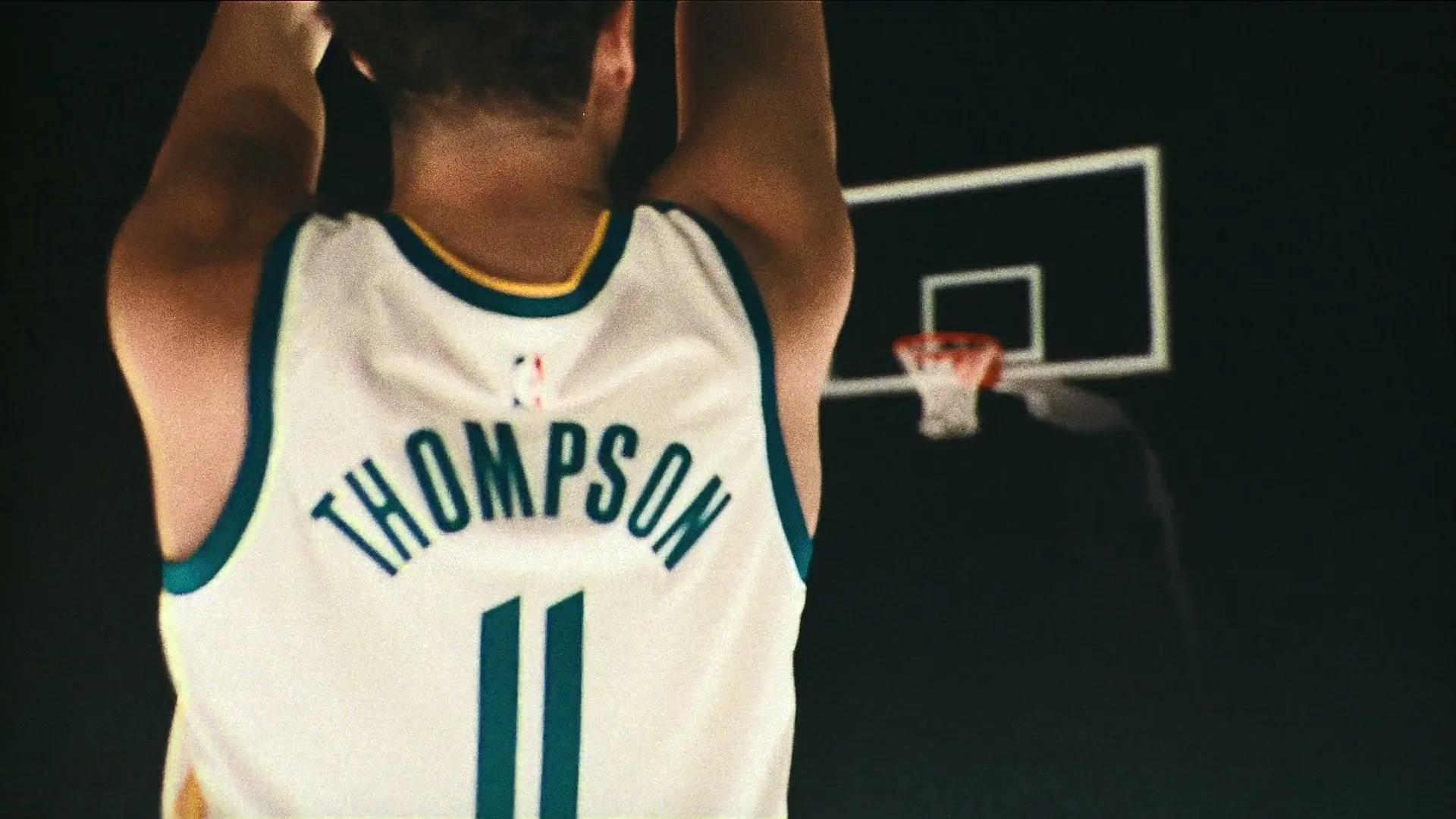 Kaiser Permanente "Klay Thompson - Bounce Back" (2021) commercial still