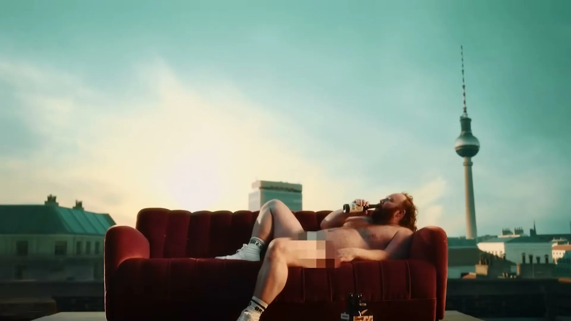 BRLO “Drink Naked”, shot 17