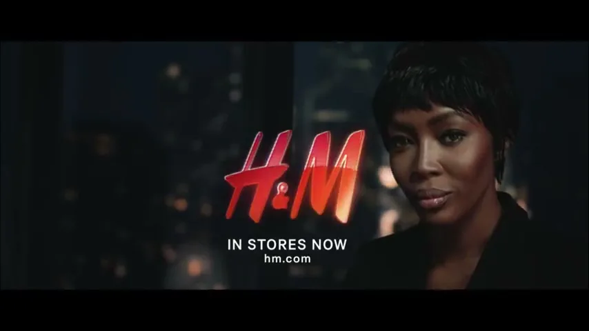 H&M “H&M womenswear fall fashion 2017” (2017)