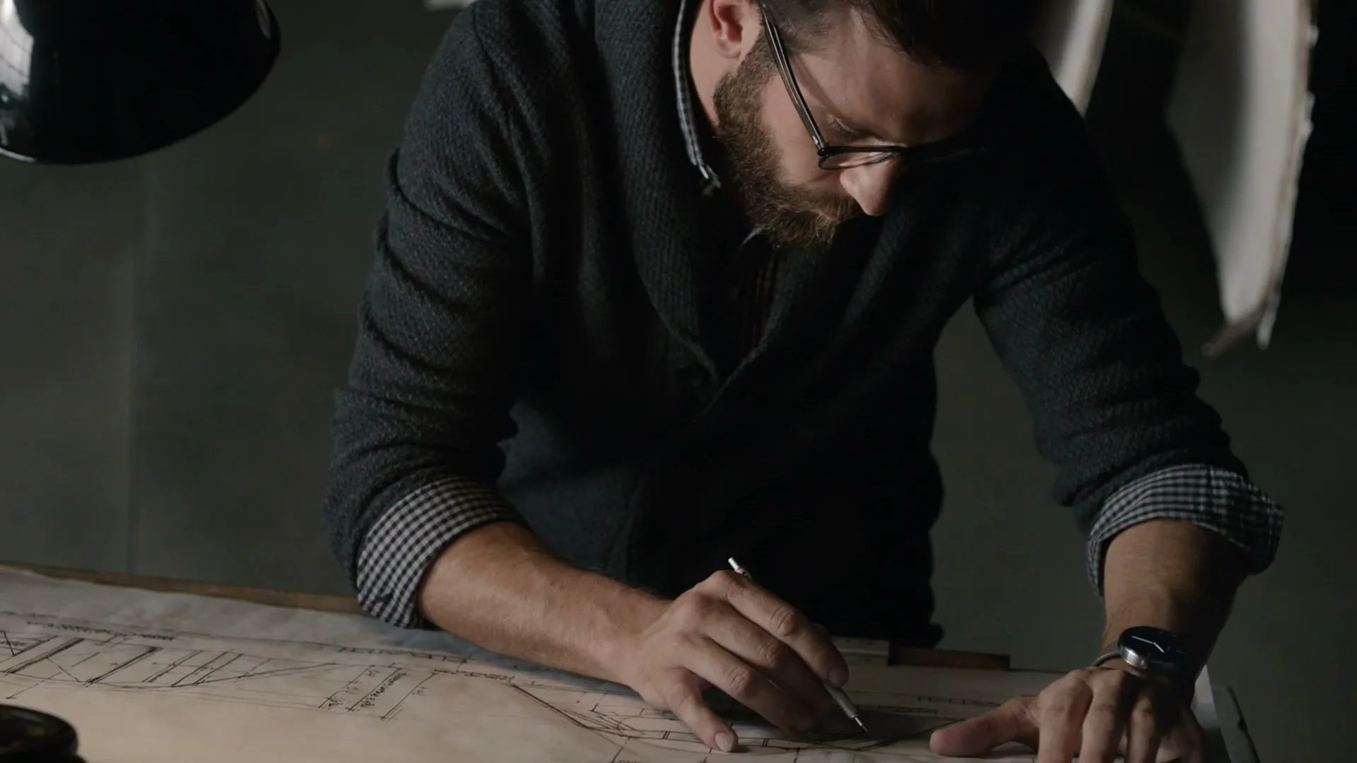 Moto 360 “Architect” (2015), frame 6