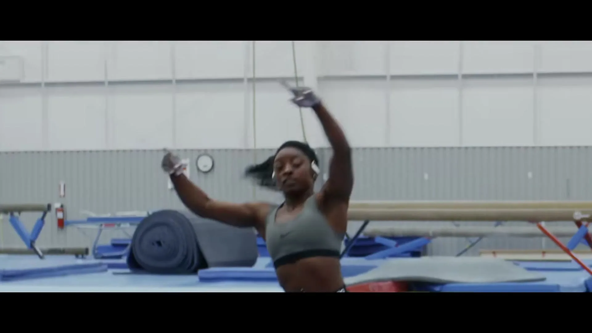 Beats by Dr. Dre “Powerbeats Pro”, directed by Hiro Murai