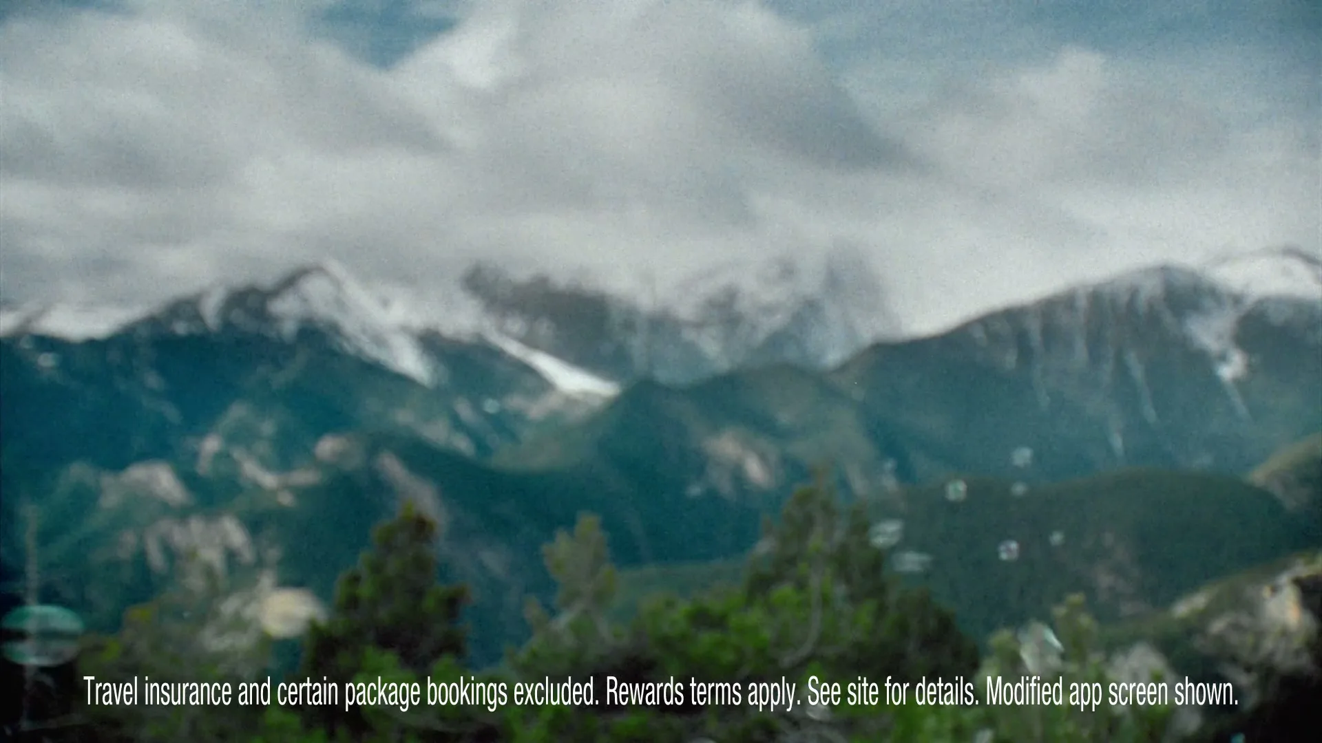 Expedia “Bubbles” (2023), frame 6