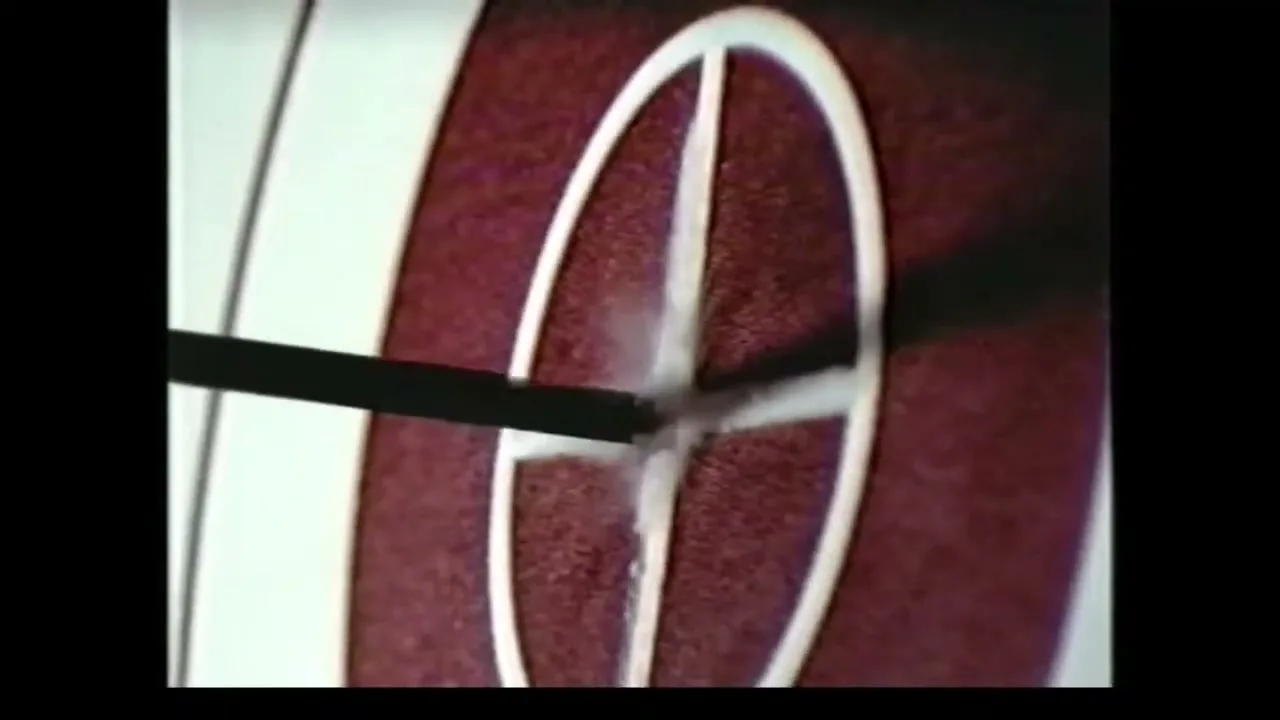 Acuvue "Advancing the Science of Sight" (2001) commercial still