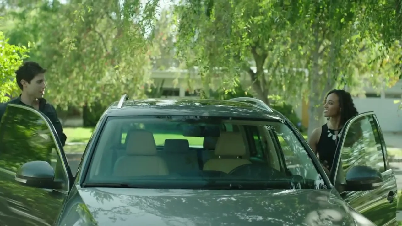 Pantene "Sorry, Not Sorry" (2015) commercial still