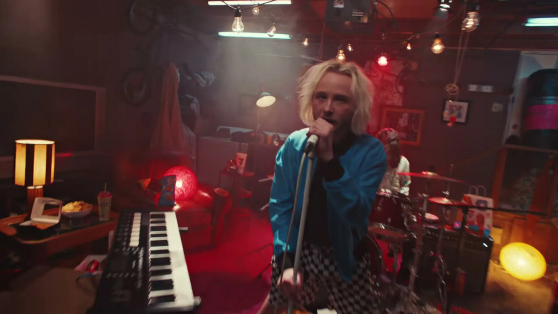 7-Eleven “Take it to Eleven” (2022), frame 3