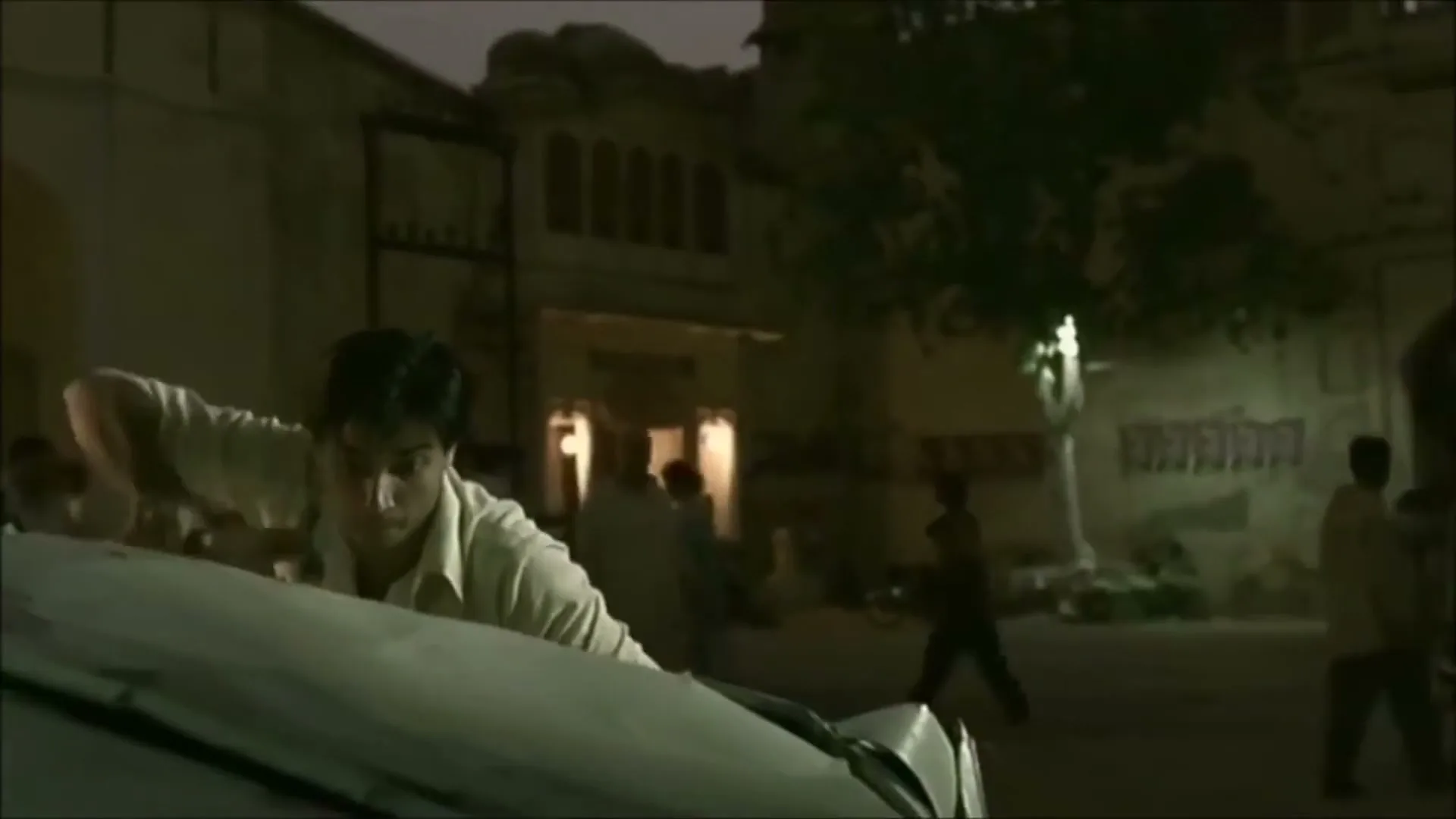 Peugeot “The Sculptor” (2003), frame 6