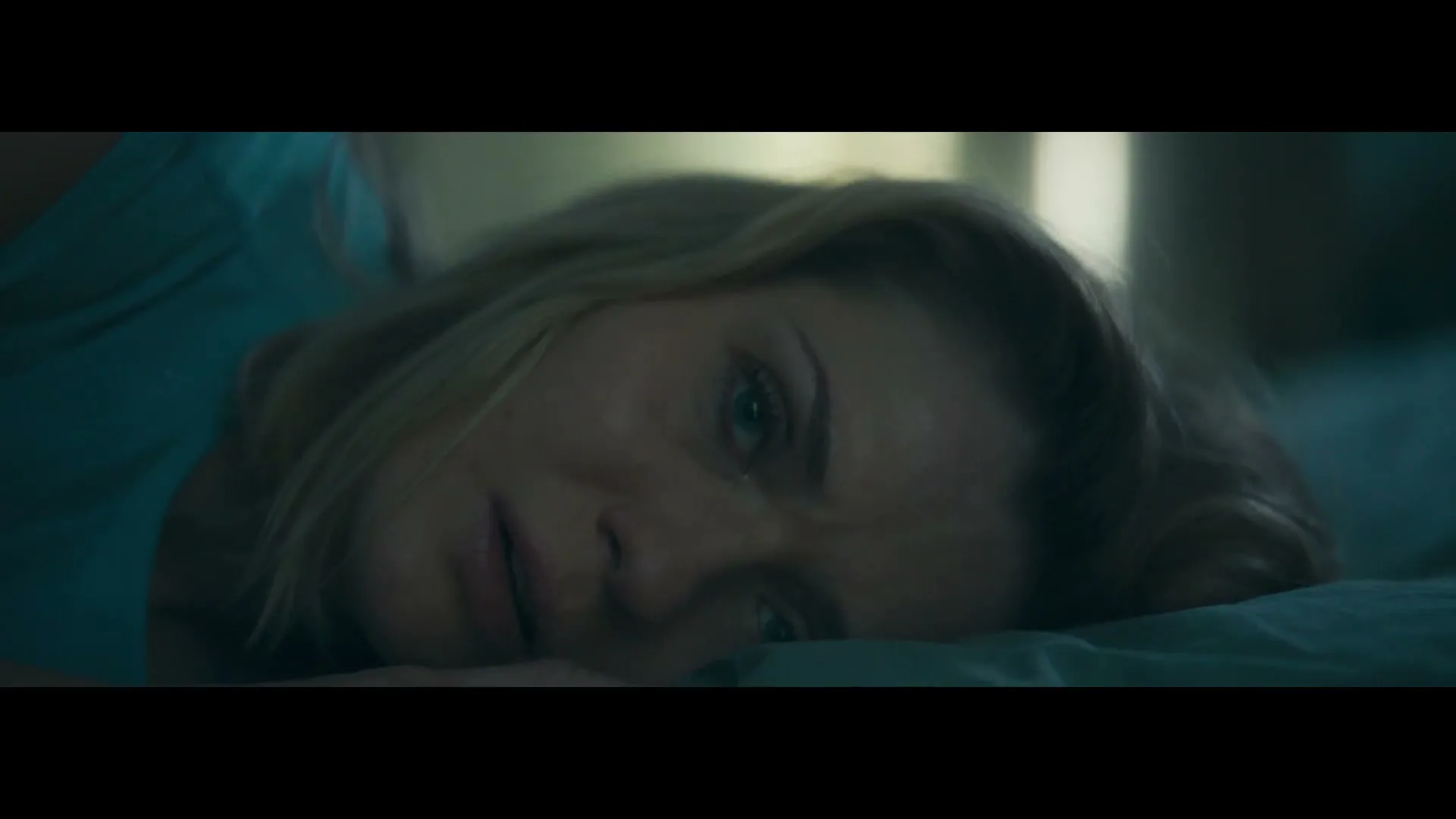 DPC "DEPRESSION - WOMAN" (2016) commercial still