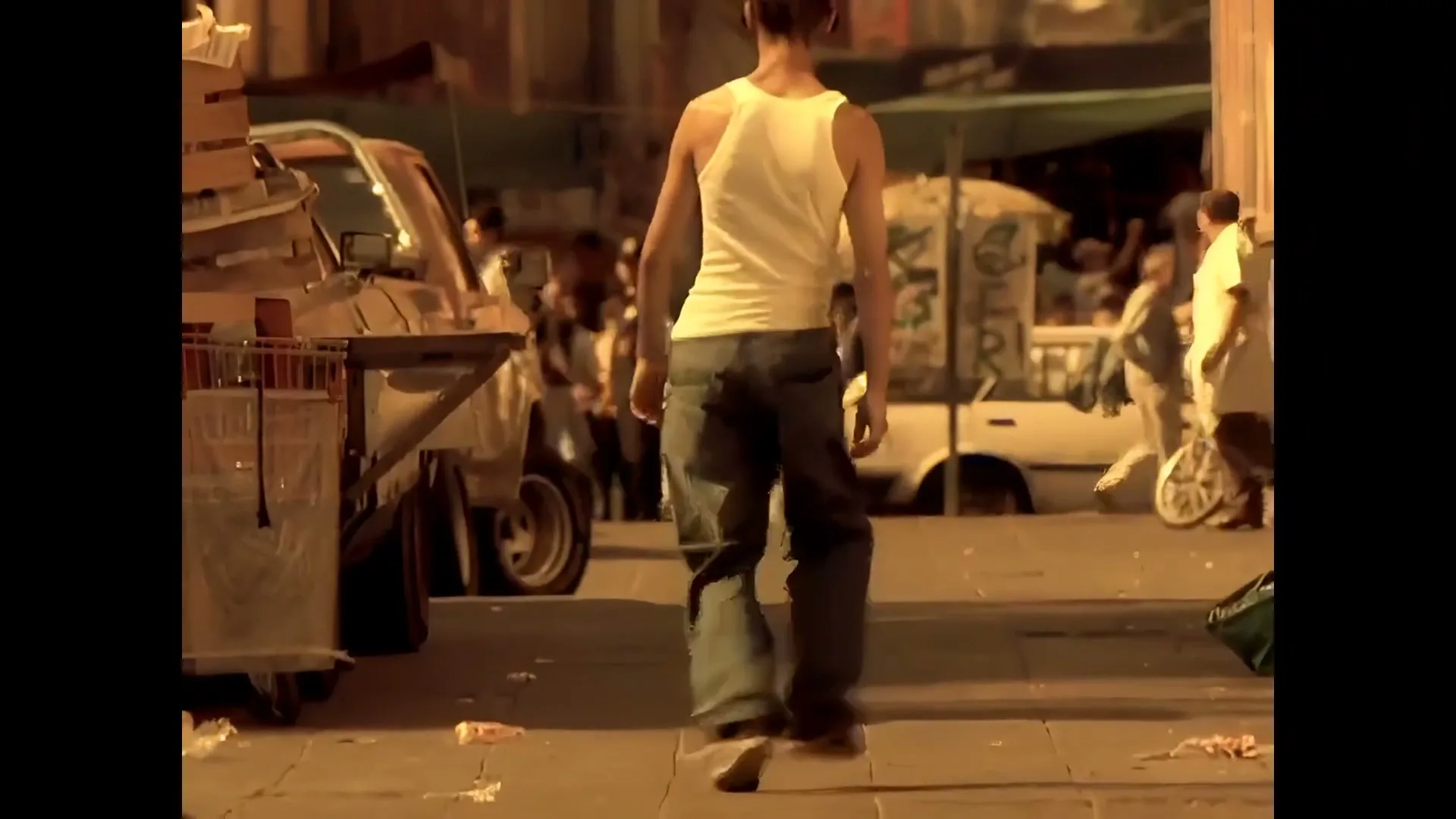 Levi's “Crazy Legs” (2002), frame 6
