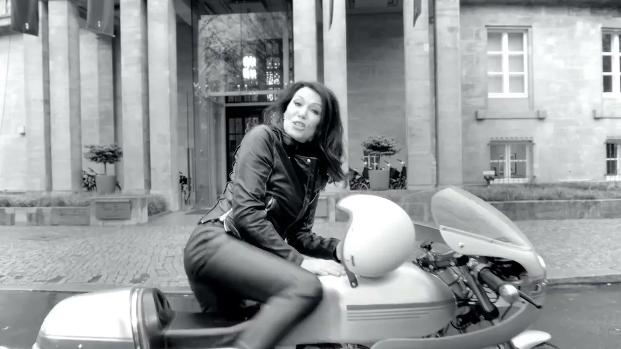 L'Oréal “Age Perfect”, directed by Olivier Venturini