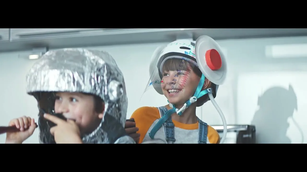 MullenLowe UK “Space Hero” (2018), frame 5
