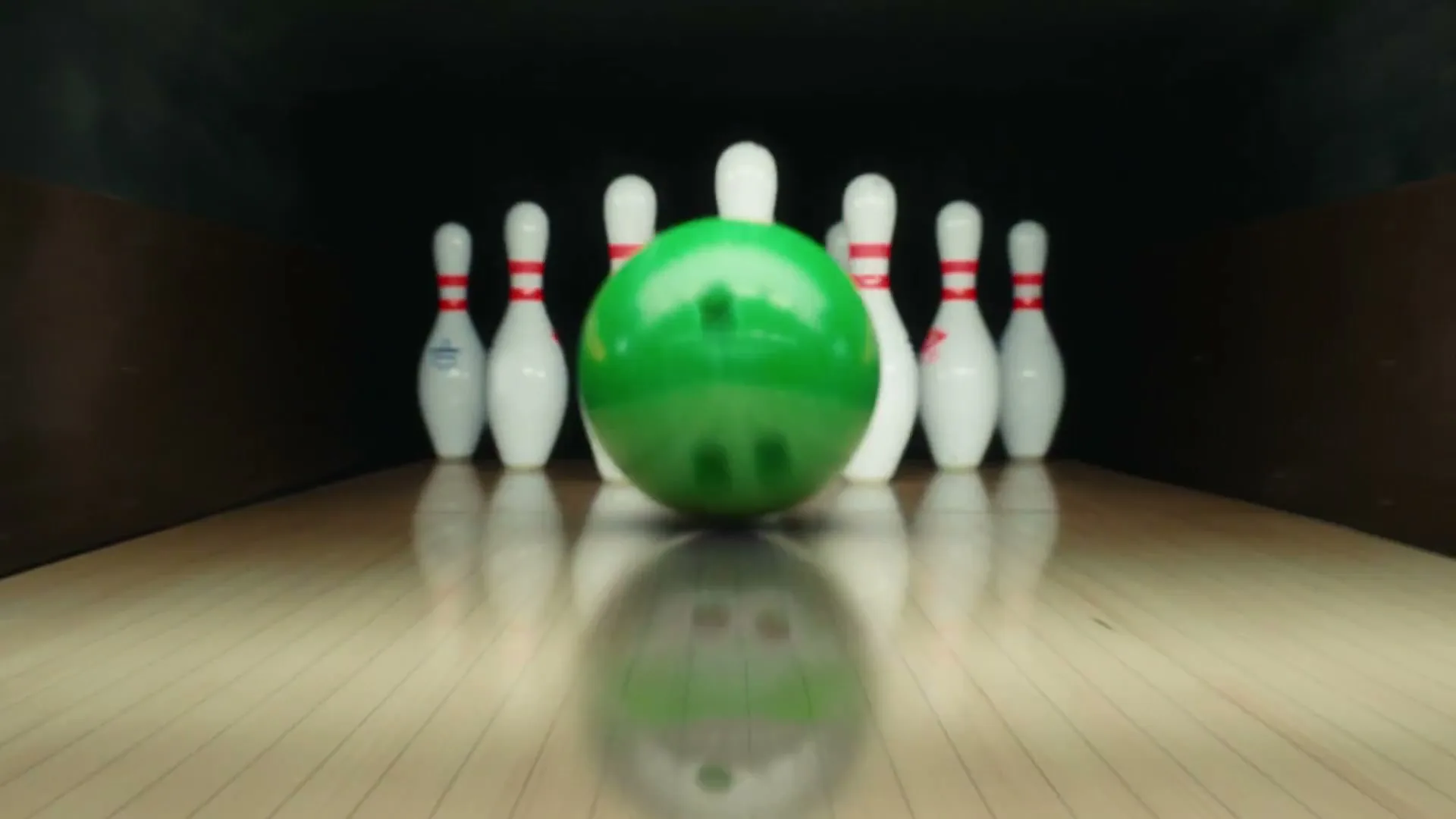 Squarespace “Odd Balls”, directed by RBG6