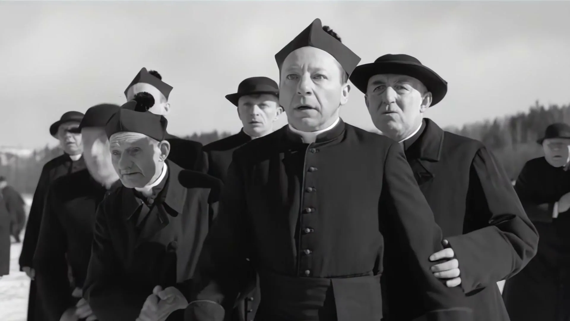 Stella Artois “Ice Skating Priests” (2005), frame 4