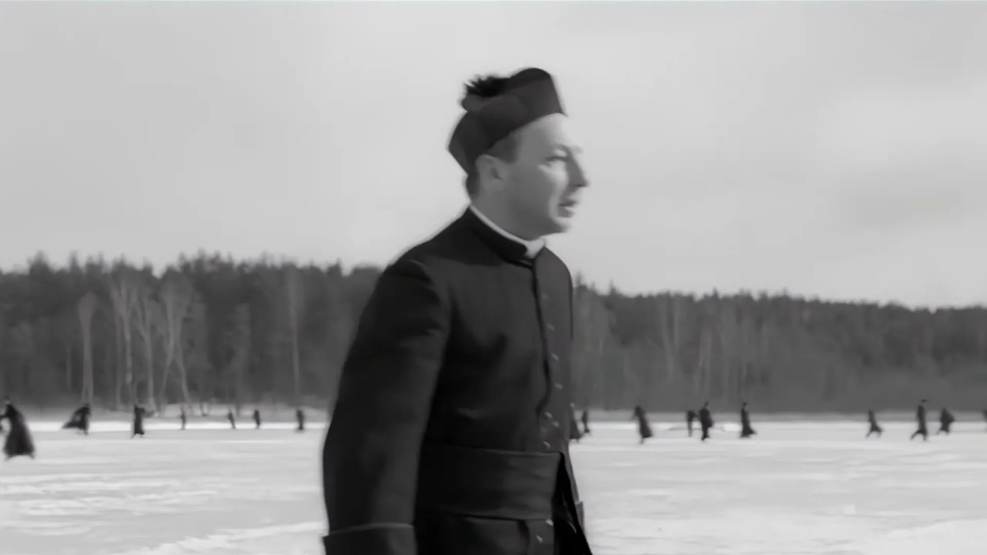Stella Artois “Ice Skating Priests” (2005), frame 5