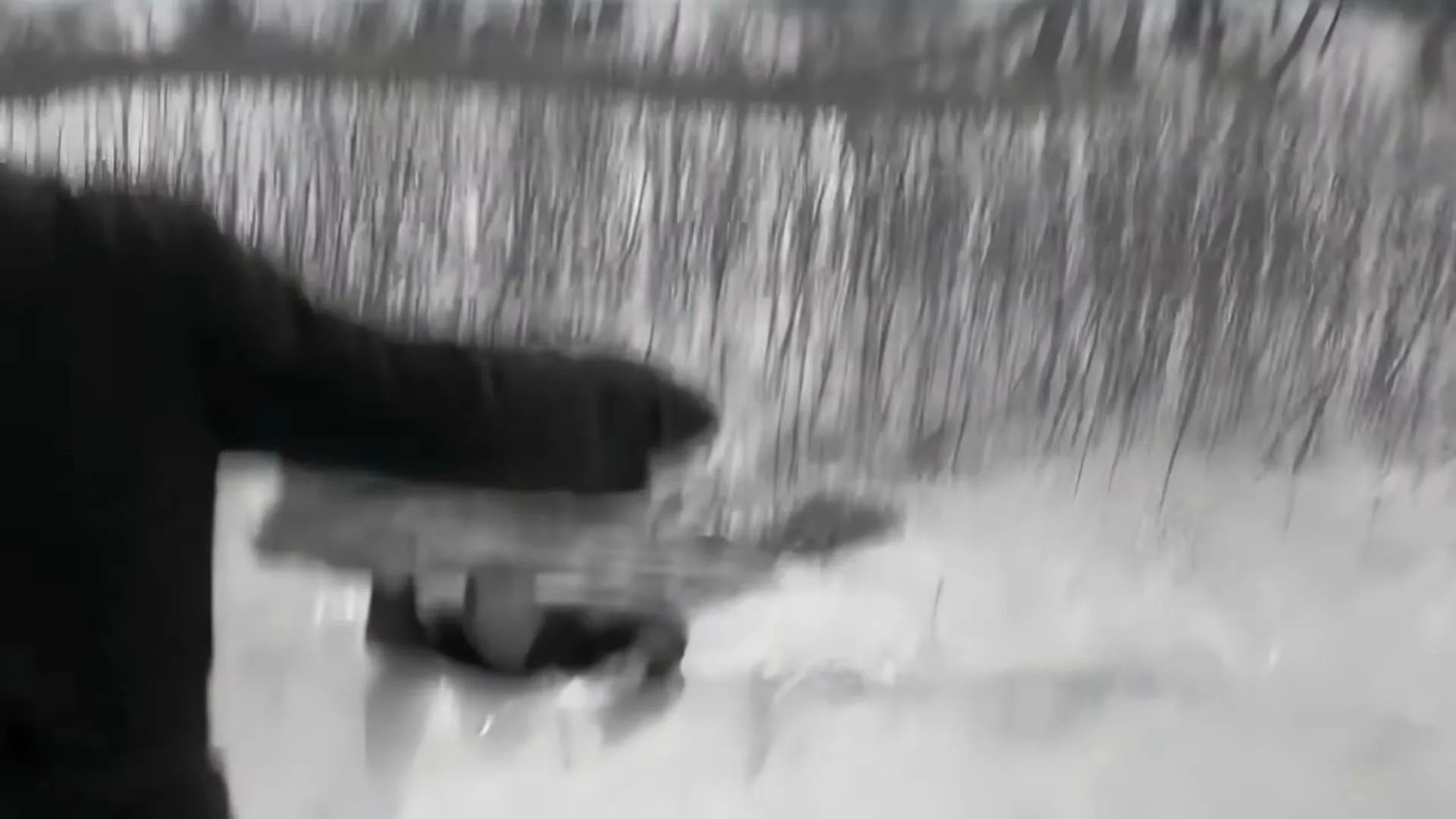 Stella Artois “Ice Skating Priests” (2005), frame 6