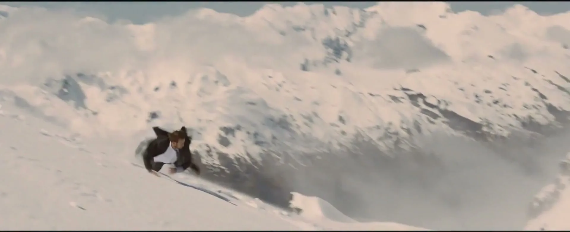 Schweppes “Tumble” (2013), frame 4