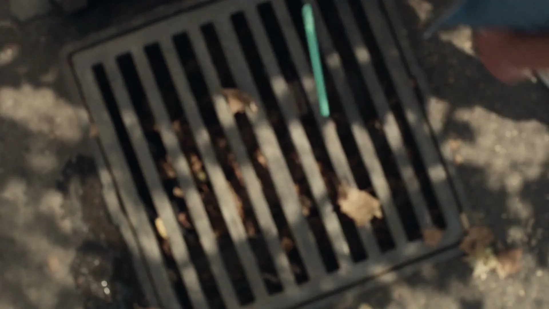 Orange "Easy" (2024) commercial still